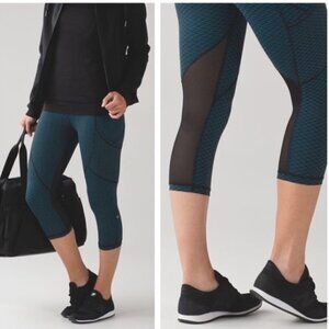 Lululemon Outrun 17" Crop Legging Score Jacquard Black Indian Ocean size 6